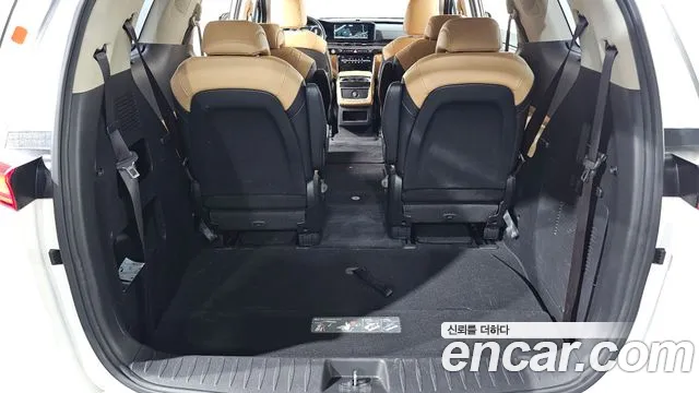 Kia Carnival 4th Gen — Фото автомобиля 29