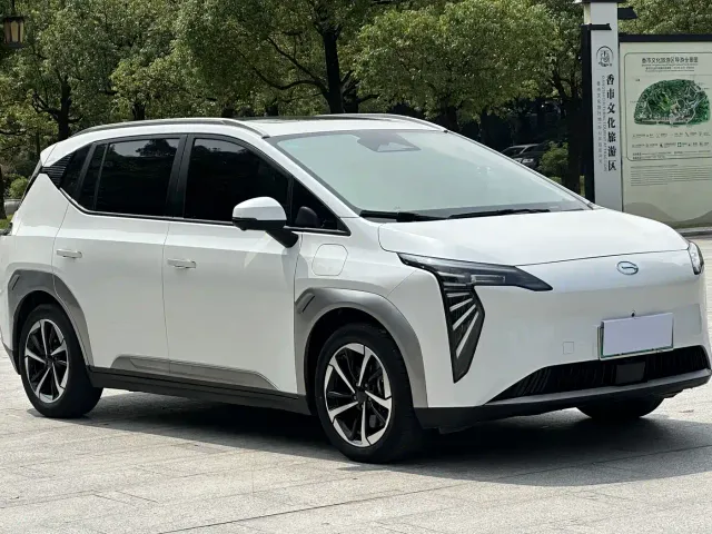 GAC Aion Y — Фото автомобиля 3
