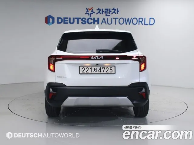 Kia Seltos Новый Seltos Бензин 2.0 2WD — Фото автомобиля 4