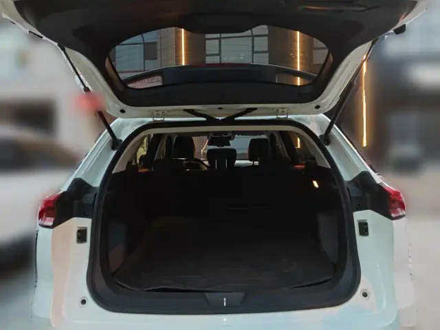 Haval H6 — Фото автомобиля 15