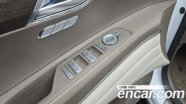 Genesis GV80 — Фото автомобиля 20