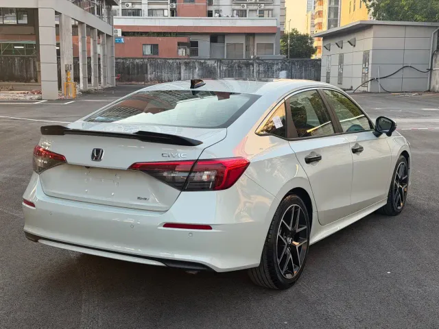 Honda Civic — Фото автомобиля 13