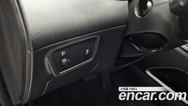 Hyundai Tucson Tucson (NX4) Бензин 1.6 турбо 2WD — Фото автомобиля 27
