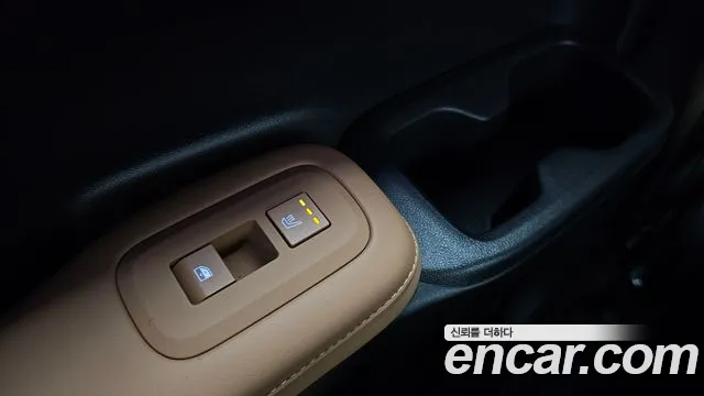 Hyundai Santafe Santa Fe (MX5) — Фото автомобиля 7