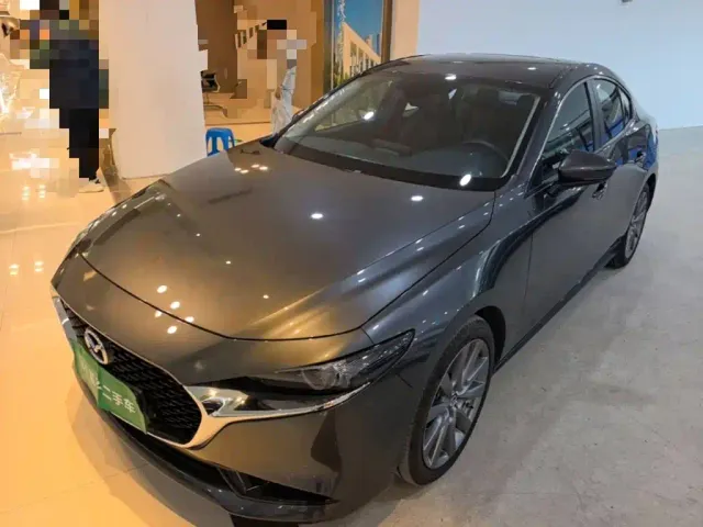 Фотография автомобиля — Mazda Axela