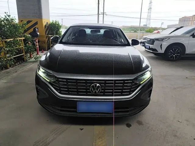 Volkswagen Passat — Фото автомобиля 2