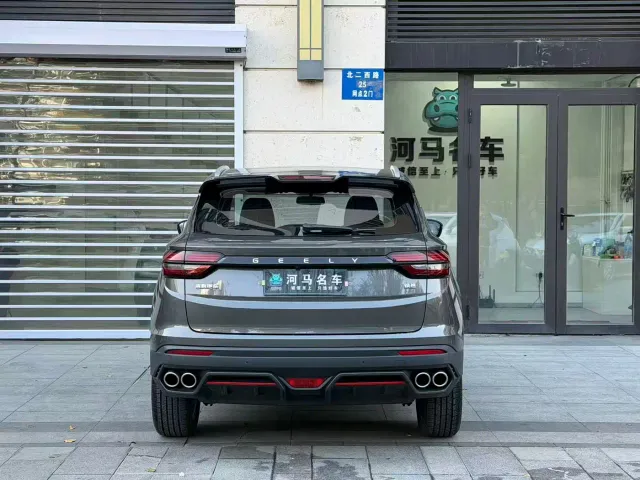 Geely Binyue — Фото автомобиля 13