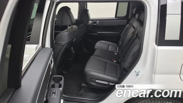 Hyundai Santafe Santa Fe (MX5) Бензин 2.5T 2WD — Фото автомобиля 19