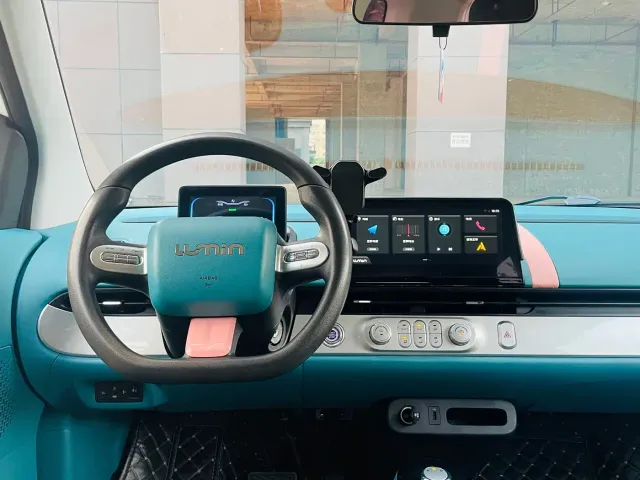 Changan Lumin — Фото автомобиля 21