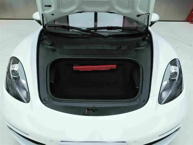 Porsche 718 — Фото автомобиля 18