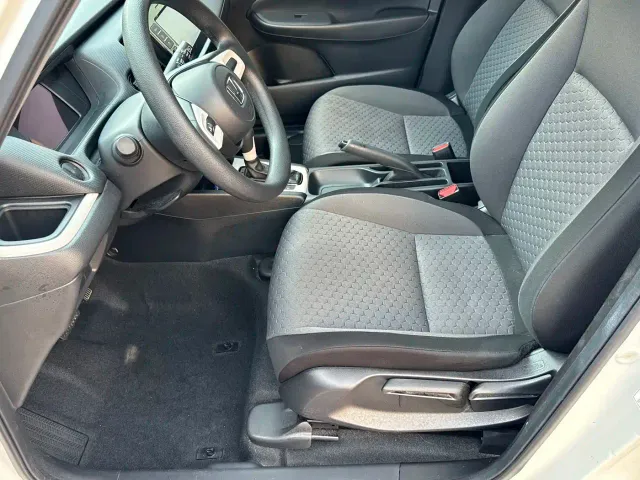 Honda Fit — Фото автомобиля 11