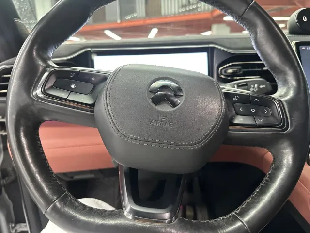 Nio EC6 — Фото автомобиля 6