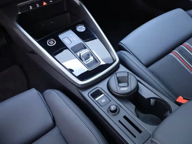 Audi A3 — Фото автомобиля 12