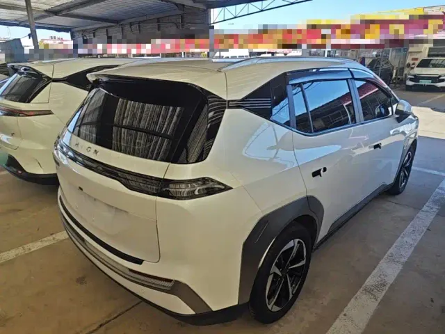 GAC Aion Y — Фото автомобиля 6