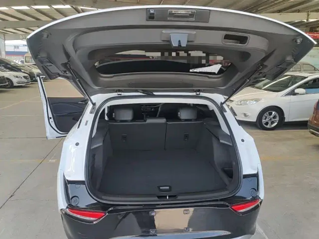 Buick Velite 6 — Фото автомобиля 18