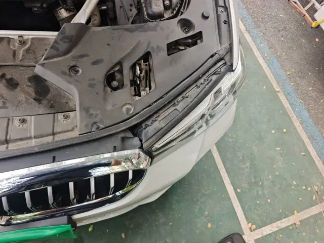 BMW 5 Series — Фото автомобиля 21