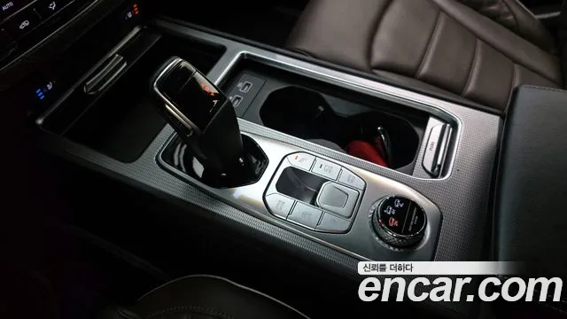 KG_Mobility_Ssangyong Rexton All Rexton Дизель 2.2 4WD — Фото автомобиля 9