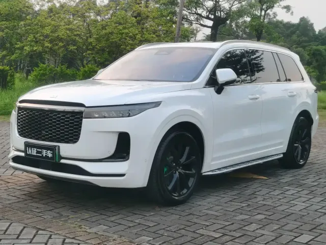 Фотография автомобиля — Li Auto ONE