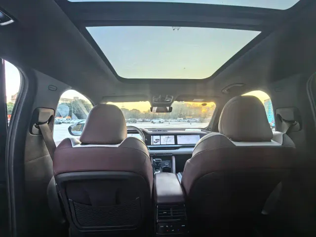 Geely Xingyue L — Фото автомобиля 14