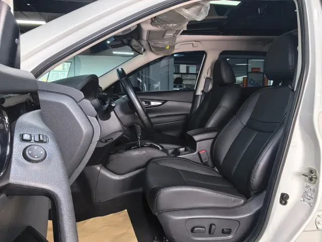 Nissan X-Trail — Фото автомобиля 9