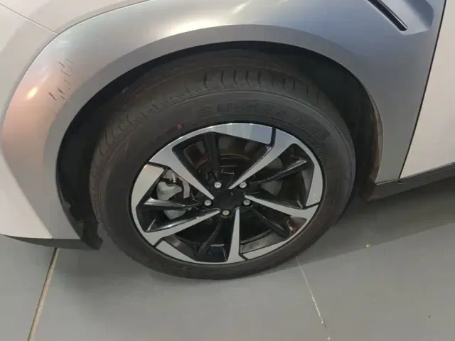 GAC Aion Y — Фото автомобиля 22