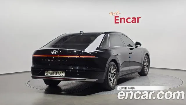 Hyundai Grandeur Grandeur (GN7) 3.5 Бензин 2WD — Фото автомобиля 2