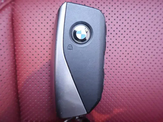 BMW 5 Series — Фото автомобиля 25