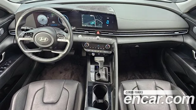 Hyundai Avante — Фото автомобиля 10