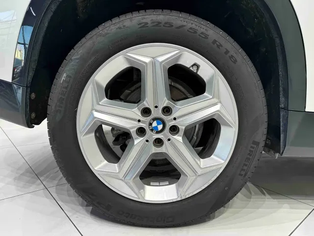BMW X1 — Фото автомобиля 21