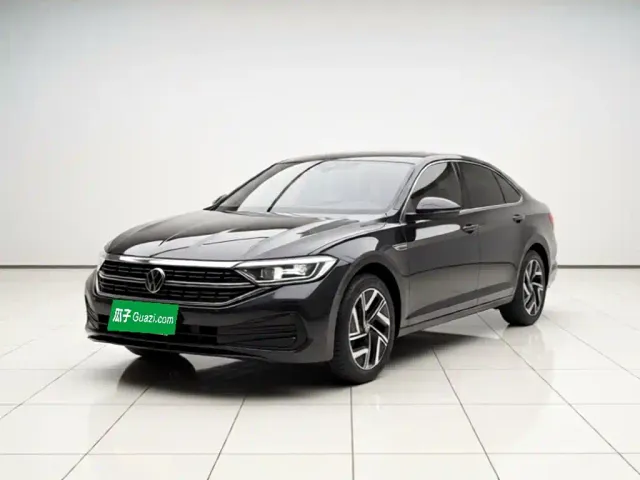 Фотография автомобиля — Volkswagen Sagitar