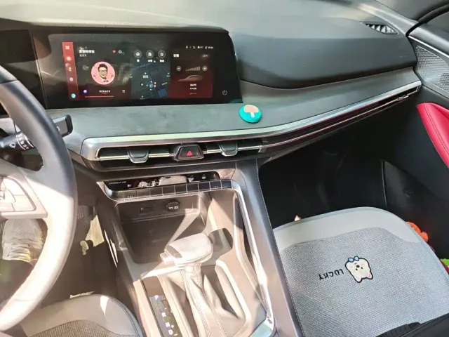 Changan CS35 Plus — Фото автомобиля 9
