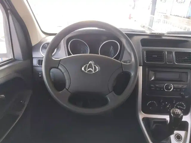 Changan Ruixing M90 — Фото автомобиля 10