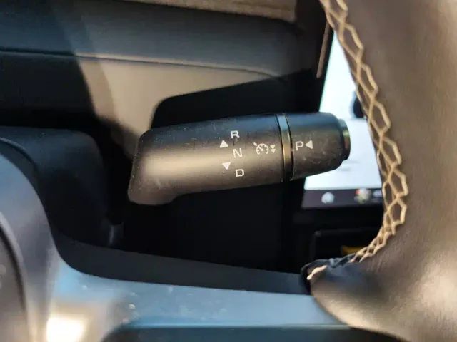 iCAR V23 — Фото автомобиля 16