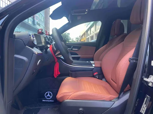Mercedes-Benz GLC-Class — Фото автомобиля 3