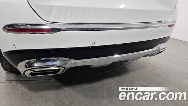 Mercedes-Benz GLS-Class — Фото автомобиля 19