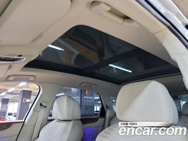 Bentley Bentayga Bentayga 4.0 V8 Atelier Edition — Фото автомобиля 17