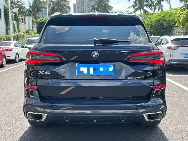 BMW X5 — Фото автомобиля 8