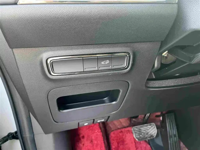 GAC Trumpchi M8 — Фото автомобиля 10