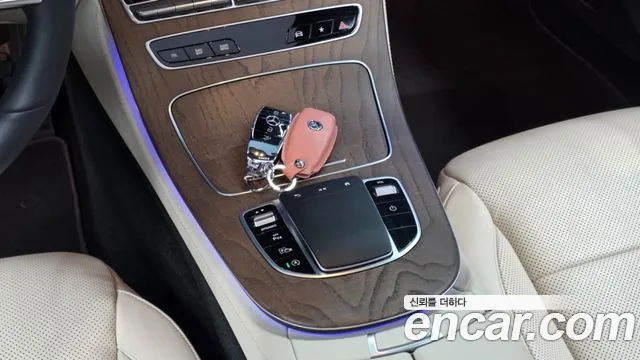 Mercedes-Benz E-Class W213 — Фото автомобиля 10