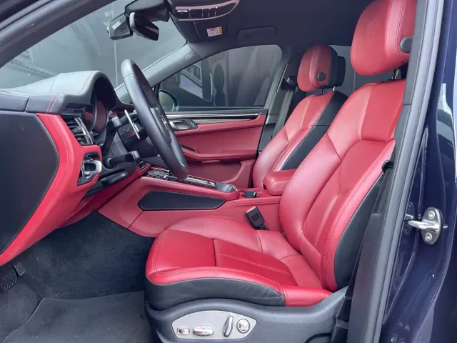 Porsche Macan — Фото автомобиля 17