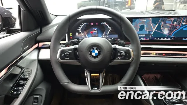 BMW 5 Series G60 — Фото автомобиля 15