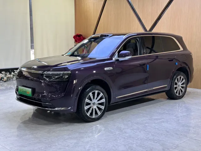 Фотография автомобиля — Aito M8