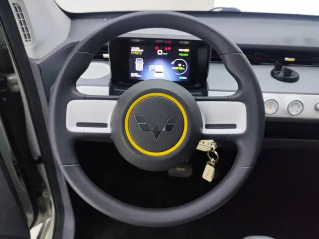 Wuling Hongguang Mini EV — Фото автомобиля 15