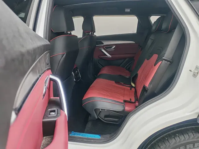 Jetour X70 Plus — Фото автомобиля 12