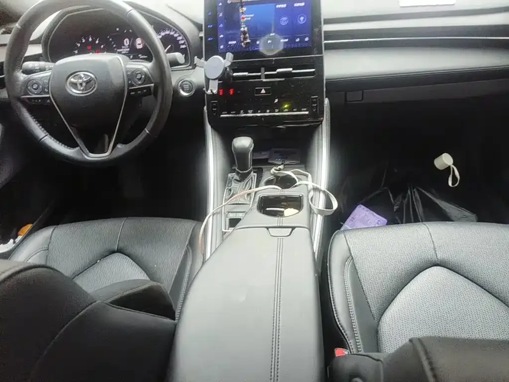 Toyota Avalon 2023 2.0L Luxury Edition — Фото автомобиля 12