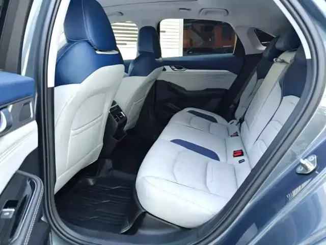 Geely Xingrui — Фото автомобиля 6
