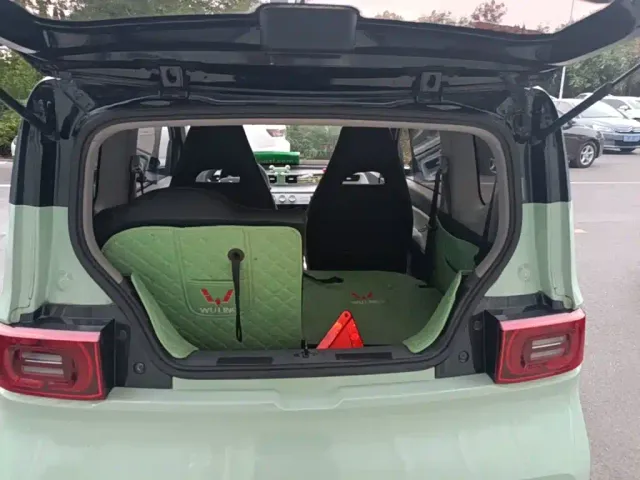 Wuling Hongguang Mini EV — Фото автомобиля 18