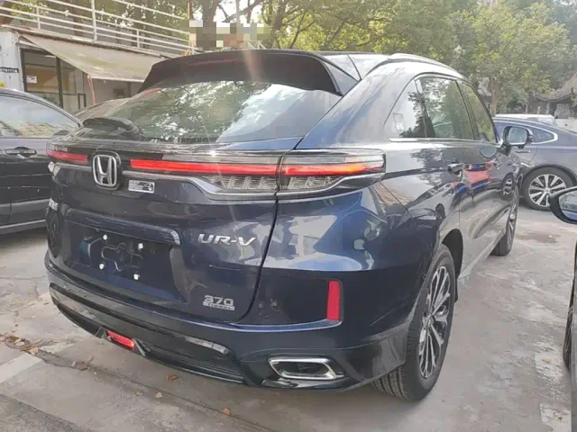 Honda UR-V — Фото автомобиля 6