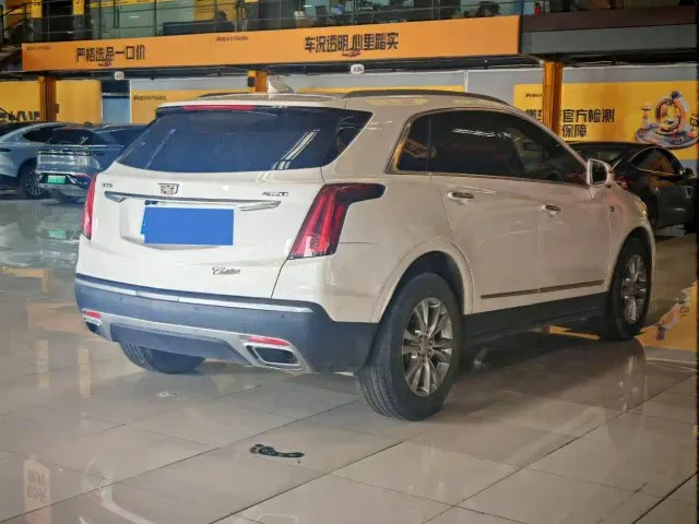 Cadillac XT5 — Фото автомобиля 7