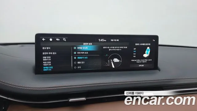Genesis GV70 — Фото автомобиля 17